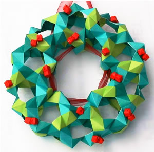 origami Christmas wreath
